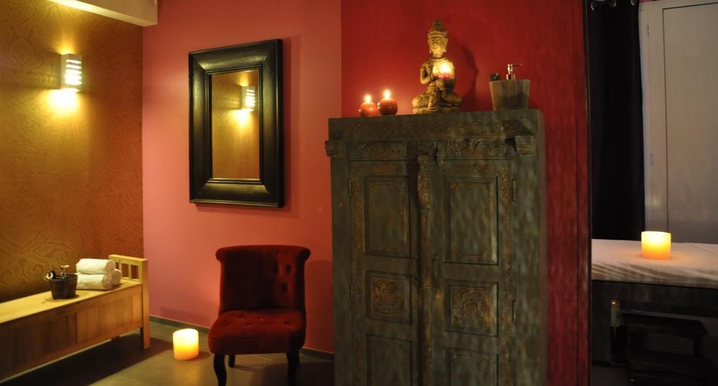 Les 3 Lieux Hotel Les Ponts de Ce Bagian luar foto
