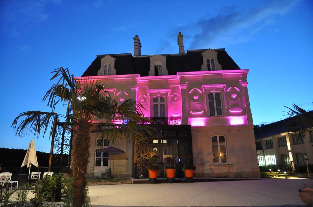 Les 3 Lieux Hotel Les Ponts de Ce Bagian luar foto